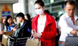 Ngọc Trinh mệt mỏi về nước sau 1 tuần thăm bạn trai ở Mỹ