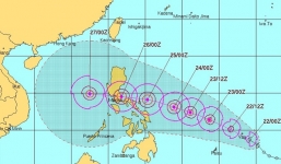 Xuất hiện cơn bão Nock-ten đang hướng vào Biển Đông