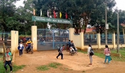 Cảnh cáo Hiệu trưởng nhận tiền lương 'giúp' nhân viên đã nghỉ việc