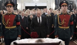 Đại sứ Nga bị ám sát được Putin truy tặng danh hiệu Anh hùng