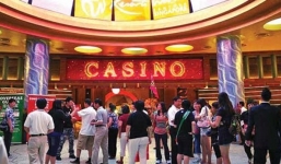 Đồng ý thí điểm người Việt được chơi bài tại casino Vân Đồn