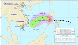 Tin bão Nock-ten- cơn bão số 10 giật cấp 15 trên Biển Đông