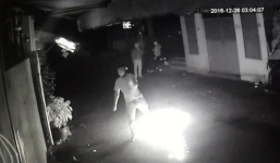 Nhóm thanh niên ném bom xăng đốt quán ốc giữa đêm khuya