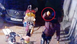 Trộm xe SH thản nhiên chế nhạo chủ nhà trước camera an ninh