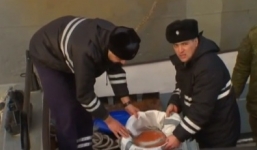 Video: Hộp đen máy bay Tu-154 được vớt lên từ đáy biển