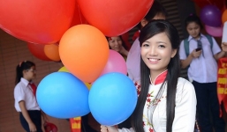 Những cô giáo xinh đẹp, tài năng gây sốt cộng đồng mạng 2016