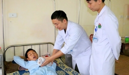 Tự chế pháo nổ, học sinh lớp 7 bị mất ngón tay