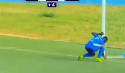 Cầu thủ 'làm phép' gần khung thành đối phương, ghi bàn chỉ sau 5 phút