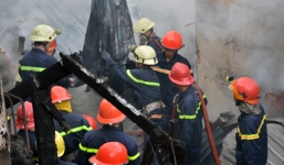 Cháy nhà trong hẻm ở Sài Gòn, một thanh niên tử vong