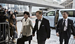 Cựu trưởng đặc khu Hong Kong hầu tòa vì tham nhũng