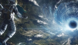 Điều đáng sợ gì sẽ xảy ra nếu bạn chạm vào một lỗ đen?