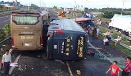 Nguyên nhân ban đầu vụ tai nạn trên cao tốc khiến 18 người thương vong