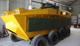 Đầu tư 2 tỷ, xe bọc thép “made in Việt Nam” bán đồng nát 100 triệu