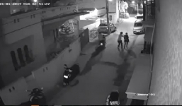 Video: Hai thanh niên 'sàm sỡ' cô gái vào đêm Giao thừa