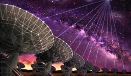 Hai vật thể lạ 'áp sát' Trái Đất