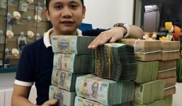 Trước Tết Nguyên đán, đại gia tung 9 tỷ mua siêu sim