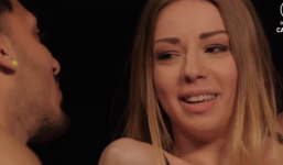 Australia: Chương trình 'Hẹn hò lột đồ' gây tranh cãi sắp phát sóng 