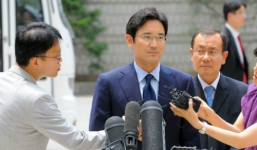 Bê bối Tổng thống Hàn Quốc: Người thừa kế Samsung bị nghi có liên quan