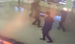 Trung Quốc: Chồng đổ xăng lên vợ rồi thản nhiên châm lửa đốt