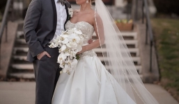 Clip cô dâu, chú rể nhảy trong đám cưới hút 14 triệu lượt xem