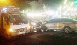 Tin tai nạn giao thông mới nhất ngày 18/1: 5 xe tông nhau liên hoàn, 2 phụ nữ nguy kịch