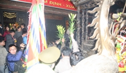 Ấn đền Trần được phát từ 5h ngày 15 tháng Giêng