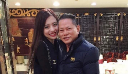 Lộ ảnh thân mật của tỷ phú Hoàng Kiều và tình cũ 'Người đẹp biển'