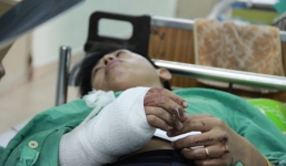 Nạn nhân vụ xe container đâm xe buýt: 'Tôi bay từ giữa xe tới tận đầu xe'