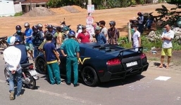 Người lái siêu xe Lamborghini gây tai nạn là ai?