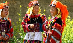 Tết Nguyên đán 2017: Phong tục 'tết nhảy' của người Dao đỏ