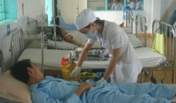 Cắt đứt 'của quý' của bạn nhậu vì...giấc mơ lạ