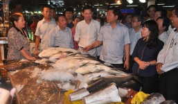 Bí thư Thăng: Chợ Bình Điền 'phải tính đến thuê robot quản lý kho hàng'