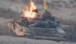 Xe tăng T-90 đầu tiên bị IS bắn cháy tại Syria