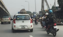 “Cháy” taxi dịp tết, tài xế từ chối nhận khách