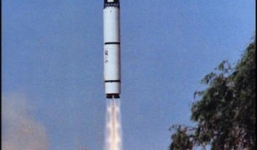 Trung Quốc thử nghiệm tên lửa mang 10 đầu đạn hạt nhân