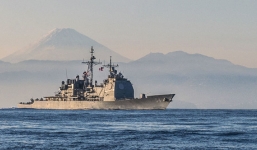 Chiến hạm tỷ đô của Mỹ mắc cạn ngoài khơi Nhật Bản