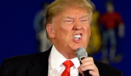 Tân Tổng thống Trump bị tố cấm quan chức Nhà Trắng 'bén mảng' trên CNN