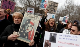 Lệnh cấm nhập cư của Trump: Bộ Ngoại giao Mỹ tuyên bố sẽ bãi bỏ 