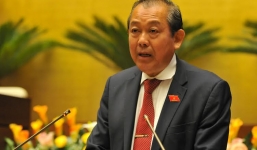 Phó Thủ tướng yêu cầu làm rõ nguyên nhân tai nạn tàu hỏa đâm ô tô