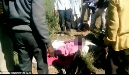 Ấn Độ: Chém chết vợ rồi mang thi thể đến đồn cảnh sát tự thú