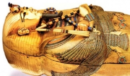 Video: Cận cảnh kho vàng trong mộ vua Ai Cập