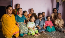 Gia đình 'người lùn' đặc biệt và kỳ lạ nhất thế giới