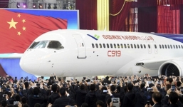 Máy bay “made in China” sắp sửa ra mắt thế giới