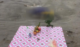 Phát hiện thi thể nữ giới đang phân hủy trôi dạt vào bờ biển