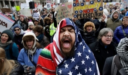 Mỹ bắt hàng trăm người nhập cư không giấy tờ trong đợt truy quét mới