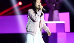 Tiết lộ quan hệ giữa Đông Nhi và cô bé Hàn Quốc hot nhất tập 1 The Voice