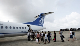 Máy bay chở 59 người đi Côn Đảo phải quay về Tân Sơn Nhất