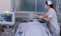 Mẹ chết, con bị động thai nhập viện sau khi bị cướp túi xách 