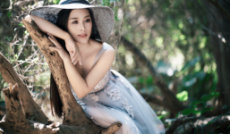 Vợ xinh đẹp ca sĩ Việt Hoàn bất ngờ ra album về mối tình đầu