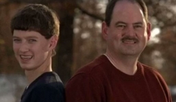 Tông xe vào nhau, hai cha con thiệt mạng